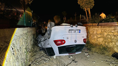 Burdur'da kanala düşen otomobilin sürücüsü yaralandı