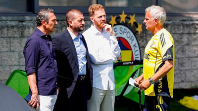 Ünlü gazeteci duyurdu: Fenerbahçe iki transferi daha bitiriyor