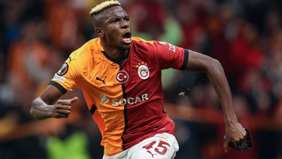 Osimhen'de düğüm çözülüyor: Napoli Başkanı son teklifi değerlendiriyor