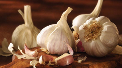 Sarımsağın gizli gücü ortaya çıktı! İki korkutan hastalığa deva oluyor