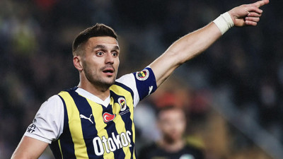 Sırplar bombayı patlattı: Tadic Madrid yolcusu!