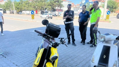 Tavşanlı’da motosiklet ile otomobil çarpıştı: 1 yaralı