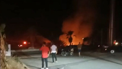 Elektrik trafosunda başlayan yangın panik yarattı!