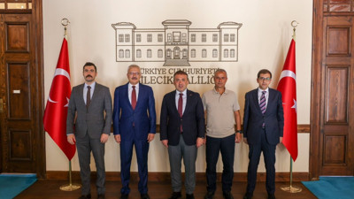 Teknik Direktör İsmail Kartal Bilecik Valisini ziyaret etti