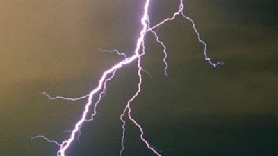 Yıldırım çarpan dünyaca ünlü sporcu kurtarılamadı