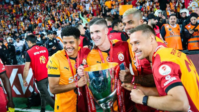 Galatasaray'da o ismin bileti kesildi! Menajeri İstanbul'a geldi
