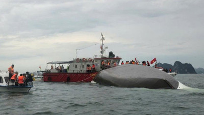 Alabora olan teknede can pazarı! Ölü sayısı artıyor