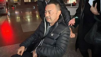 Serdar Ortaç'tan hayranlarını endişelendiren açıklama!