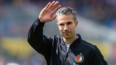 Van Persie: Fenerbahçe ile eşleşeceğimizi hissettim