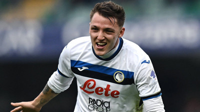 Tüm zamanların en pahalı İtalyan futbolcusu oldu!