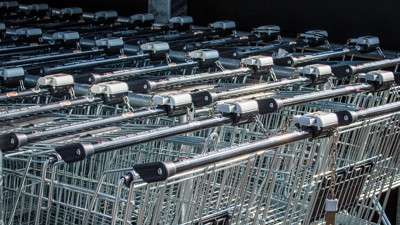 Polonya perakende satışlarında sert fren