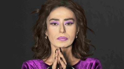 Yıldız Tilbe hastalığını ilk kez açıkladı: Doktor mikrofon tutmamı bile yasakladı