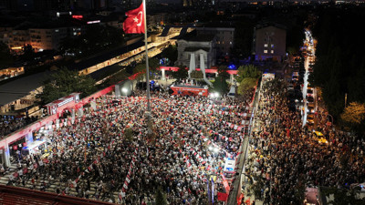 CHP mitingine katılanlara gece yarısı baskını!