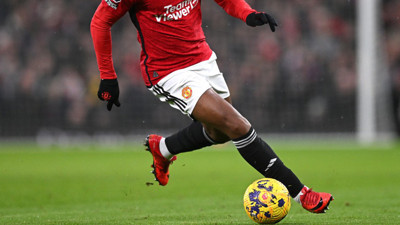 Bir golcü daha! Eski Manchester United futbolcusu Trabzonspor yolunda