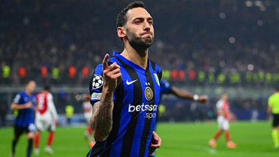 Hakan Çalhanoğlu'na sözleşme darbesi