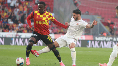 Romulo'dan sonra Dennis! Transferin kalbi Göztepe'de atıyor