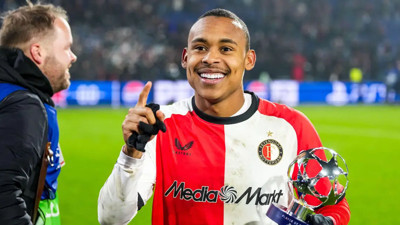 Fenerbahçe'ye müjde! Feyenoord gol silahını Marsilya'ya sattı