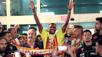 Tarihi gün: Galatasaray Osimhen'e kavuştu