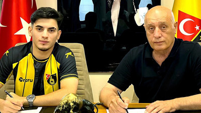 Trabzonspor'un U19 oyuncusu İstanbulspor'a transfer oldu