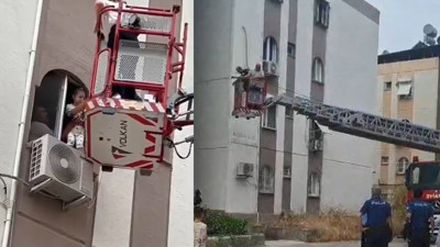 Bunu da yaşadık! Apartmanda merdivenler çöktü: 10 kişi mahsur kaldı