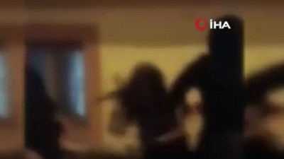 4 kadın oturan kadını öldüresiye dövdü