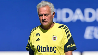 Mourinho'ya sürpriz teklif! Fenerbahçe'den ayrılıyor mu?