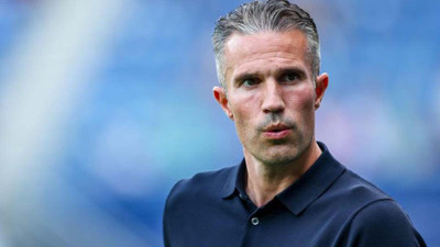 Van Persie duyurdu: Feyenoord'da sakatlık!