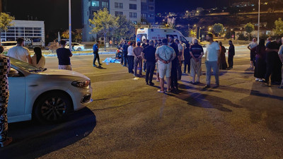 Kan donduran kaza! Kadına peşe peşe çarptılar