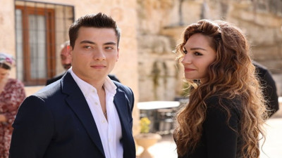 Uzak Şehir’in Kaya’sı Atakan Kaya tatilde şov yaptı! Hayranları çıldırdı