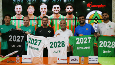 Alanyaspor'da imza günü