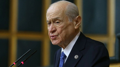 Usta gazeteci açıkladı: Bahçeli anayasal suç işliyor