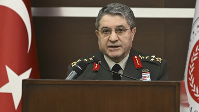 Yeni Genelkurmay Başkanı ünlü siyasi lider ile davalık