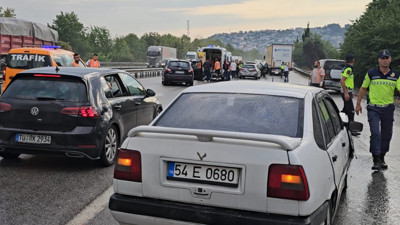 Sapanca’da trafik durdu! Zincirleme kaza: Çok sayıda yaralı var