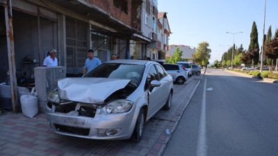 Bafra’da zincirleme trafik kazası: 4 araç birbirine girdi