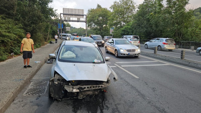 Sarıyer'de aşırı hız kaza getirdi: 1 yaralı