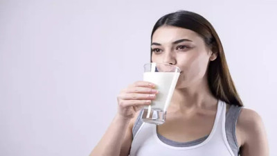 Tam yağlı süt kalp sağlığının gizli düşmanı mı? Araştırma şok ediyor!