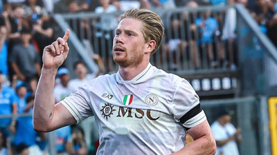 Kevin De Bruyne kendisiyle alay edenleri sahada susturdu!