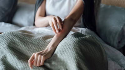 Geceleri uyku kaçıran kaşıntının nedeni belli oldu