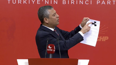 Özgür Özel, Erdoğan'a hediyesini açıkladı