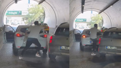 Ümraniye'de tünelde yol verme kavgası! Yumruklar ve tekmeler havada uçuştu