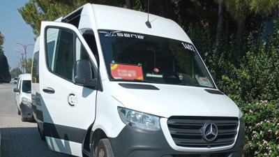 Antalya’da tur minibüsü şoförü aracında ölü bulundu