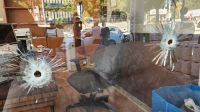 CHP'li başkan adayının iş yerine silahlı saldırı!