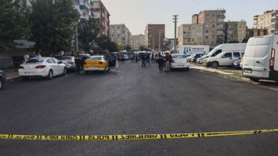 Taksideki karısını öldürüp intihar etti!