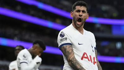 Tottenham, kaptanıyla nikah tazeledi