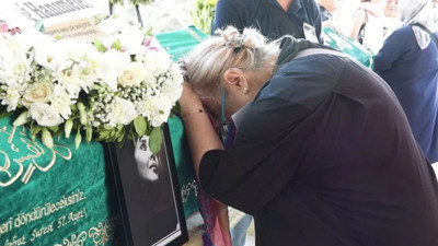 Banu Kırbağ son yolculuğuna uğurlandı! 70'lere damga vurmuştu