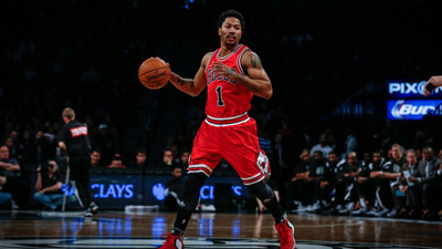 Derrick Rose’a büyük onur! Chicago Bulls efsanesinin forması emekliye ayrılıyor