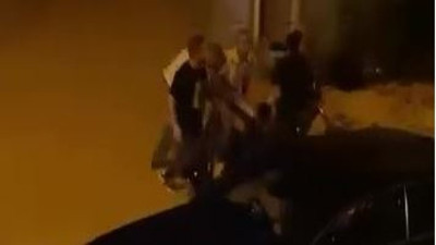 Mahalleli yakaladı dayak attı