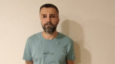 Sahilde şezlong görevlisiydi! Polisin tuzağına düştü!