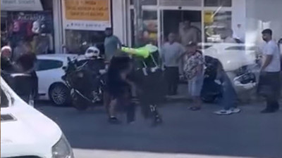 İzmir’de trafik polisine şok saldırı! Görüntüler kan dondurdu