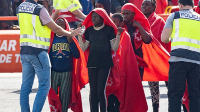 İspanya'dan göçmen çocuklar için tarihi adım: Yeni düzenleme uygulamaya girdi